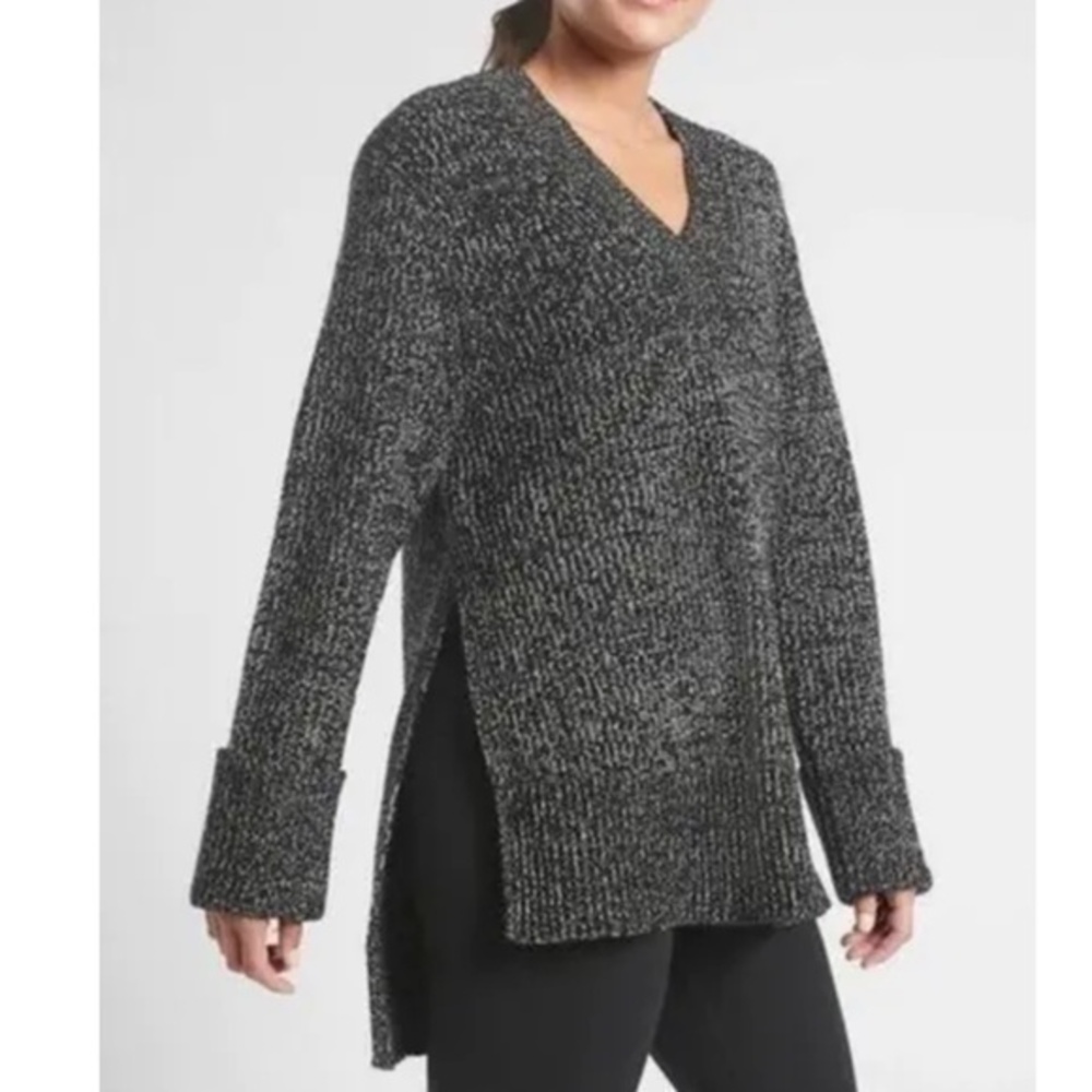 Athleta Shasta V-Neck Sweater Wool Blend Hi Low Black Marl Size XXS